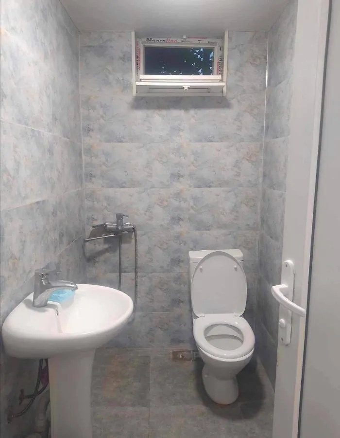 Kato'S Home Tbilisi Georgien