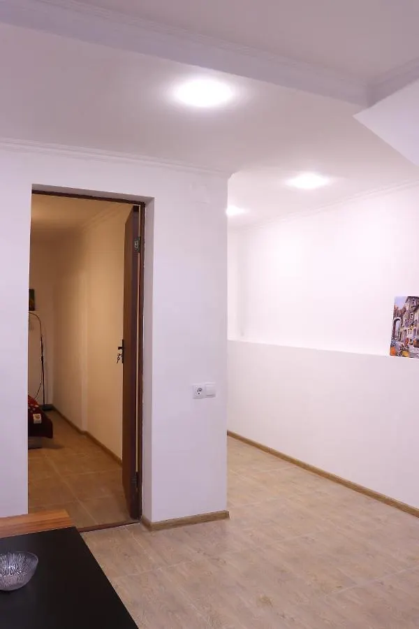 Kato'S Home Tbilisi